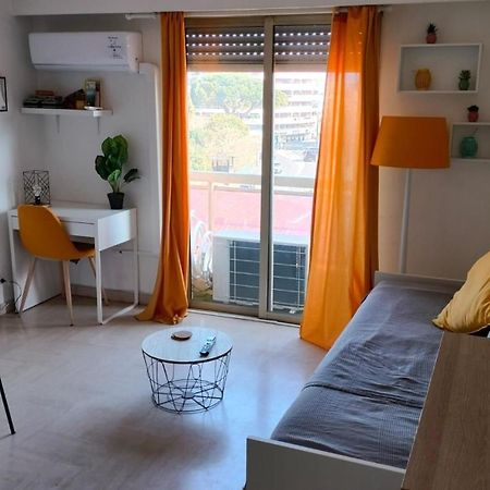 Guignon - Apart Sunny Comfort Close To The Port & Station Антиб Екстериор снимка