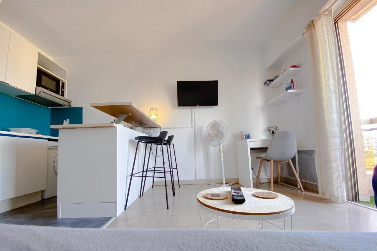 Guignon - Apart Sunny Comfort Close To The Port & Station Антиб Екстериор снимка